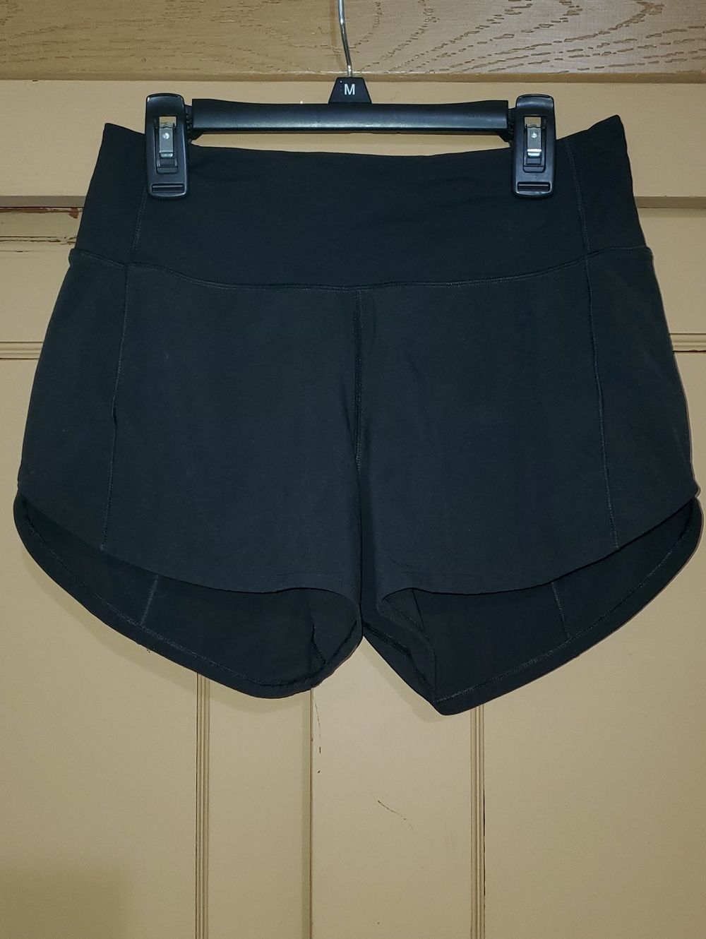 Lululemon Speed Up athletic running shorts